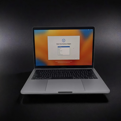 MacBook Pro 2017 13” | Intel Core i5 | 8GB RAM | 250GB SSD | Retina Display