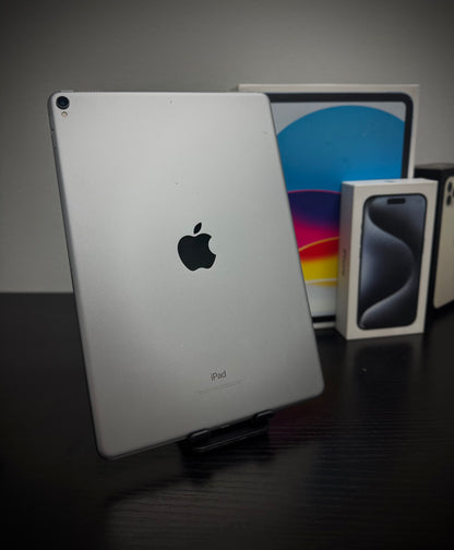 iPad Pro 10.5” (2017) | Wi-Fi  | Retina Display | A10X Fusion Chip